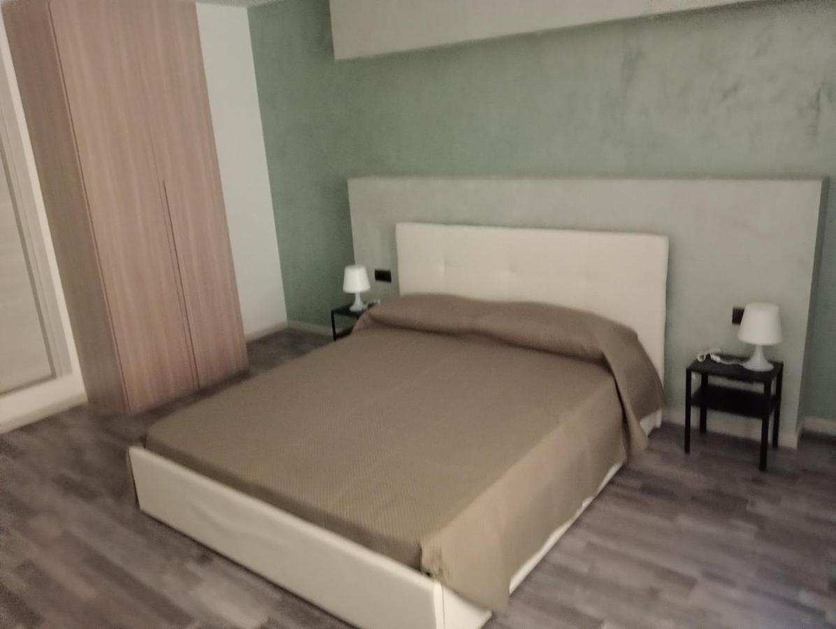 Santiago Rooms Калтаджироне Екстериор снимка